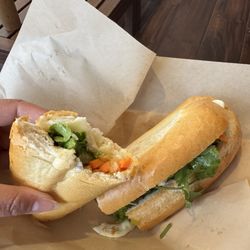 Yen's Cafe - Fried egg sandwich