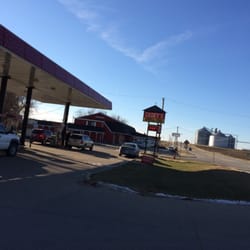 Casey's - The sign and pumps.