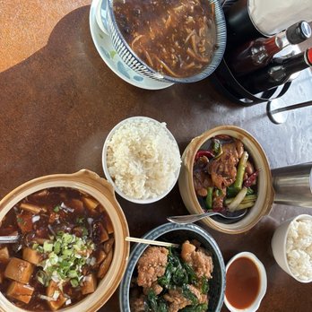Pine & Crane DTLA - Vegan Mapo Tofu 素麻婆豆腐, Three Cup Chicken 三杯雞, Taiwanese Popcorn Chicken 鹽酥, hot & sour soup - Taiwanese Near Me - Los Angeles, California