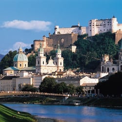 Salzburg Congress - Blick in die Salzburger Altstadt