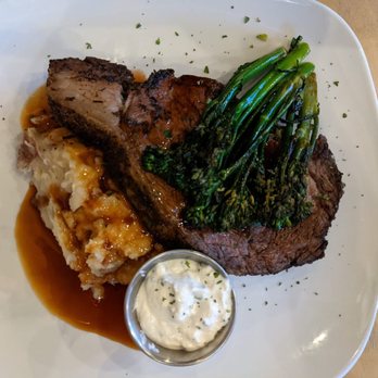 The Bistro at the Everett Hotel - Prime rib - New American Near Me - Bryson City, North Carolina The Bistro at the Everett Hotel - Prime rib - New American Near Me - Bryson City, North Carolina