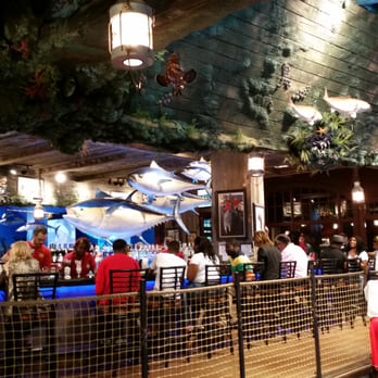 Uncle Buck's Fishbowl & Grill - Full bar - American Near Me - Memphis, Tennessee