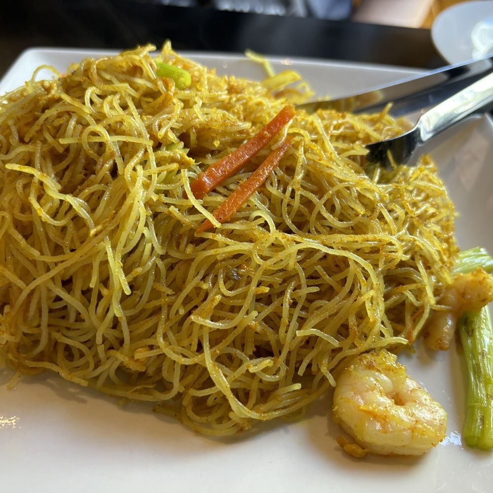 Urban Wu - W14. Singapore Rice Noodle - Szechuan Near Me - Atlanta, Georgia Urban Wu - W14. Singapore Rice Noodle - Szechuan Near Me - Atlanta, Georgia