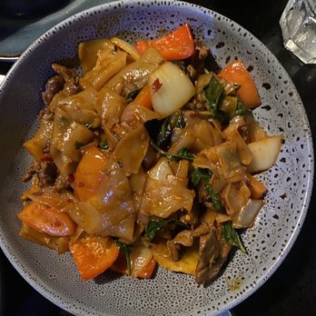 Kin Long Beach - Drunken Noodle (medium spicy) - Thai Near Me - Long Beach, California