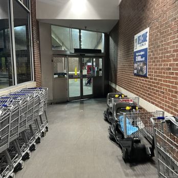Food Lion - Grocery Near Me - Columbia, South Carolina Food Lion - Grocery Near Me - Columbia, South Carolina