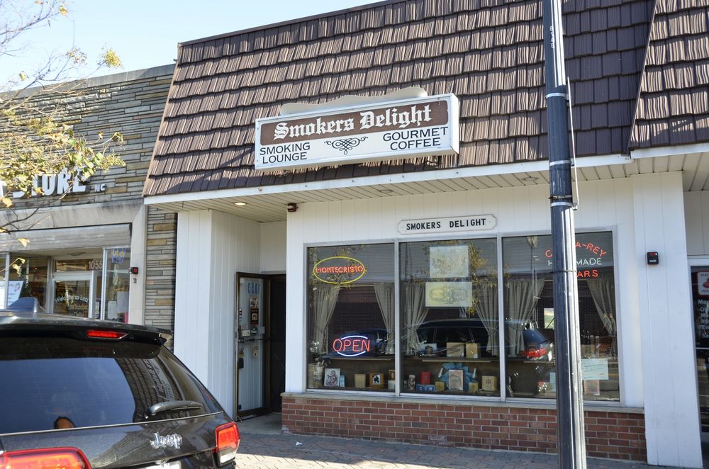 SMOKERS DELIGHT 10 Photos Tobacco Shops 1053 Stuyvesant Ave