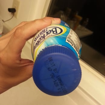 Six Flags Discovery Kingdom - Expired milk being sold at Six flags discovery kingdom! - Amusement Parks Near Me - Vallejo, California