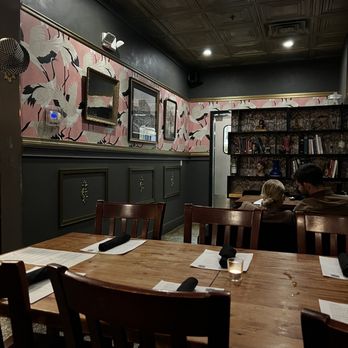The Gryphon - Inside - New American Near Me - Burlington, Vermont