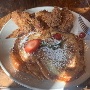 Lucille's - Croissant French Toast + wings - New American Near Me - Houston, Texas