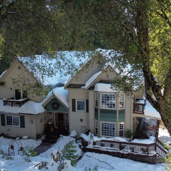 McCaffrey House Bed & Breakfast - Hotels Near Me - Twain Harte, California
