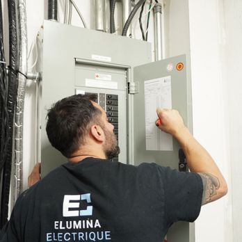 Elumina Electrique - Electricians Near Me - Montreal, Quebec Elumina Electrique - Electricians Near Me - Montreal, Quebec