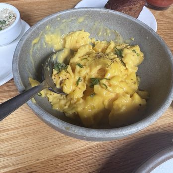 Audrey - Scrambled eggs - American Near Me - Nashville, Tennessee
