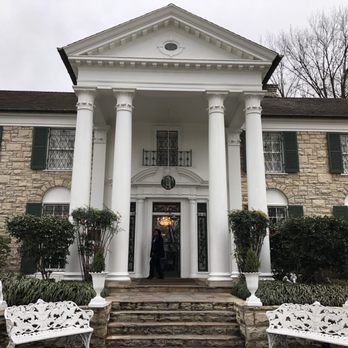 Graceland - The Graceland Mansion - Museums Near Me - Memphis, Tennessee