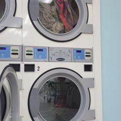 Korner Washateria - Washers & dryers are clean and in good working condition