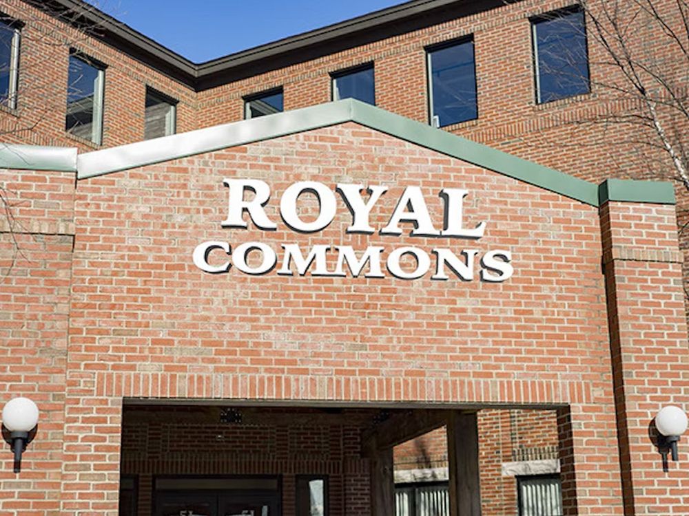 NORTHEAST DERMATOLOGY ASSOCIATES Updated September 2024 51 b Pl