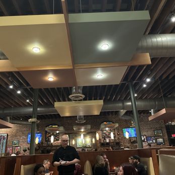 Brick Restaurant - Dining room / bar - New American Near Me - Jacksonville, Florida