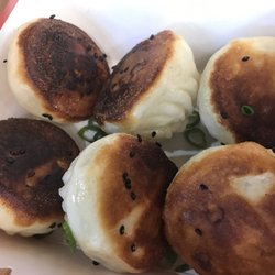 Nan Xiang Express - Pan fried pork dumplings. Yummm!!!