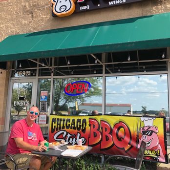 Piggy's BBQ, Wings & Fish - Barbeque Near Me - Plainfield, Illinois Piggy's BBQ, Wings & Fish - Barbeque Near Me - Plainfield, Illinois