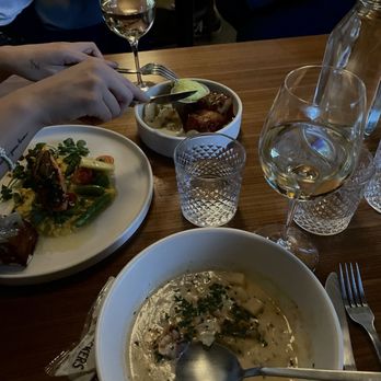 Saltbreaker - Clam chowder, salmon, potatoes gratin - Cocktail Bars Near Me - Alameda, California