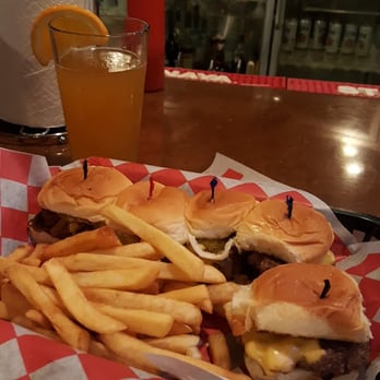 Christian's Tailgate - Sports Bars Near Me - Houston, Texas