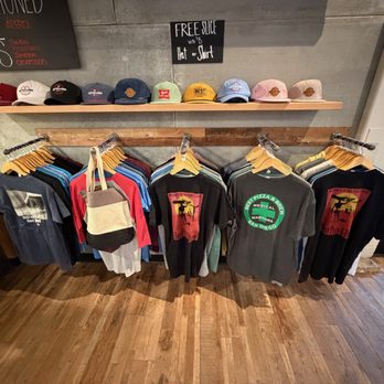 Best Pizza & Brew Chandler - Merch for a good price - Pizza Near Me - Chandler, Arizona Best Pizza & Brew Chandler - Merch for a good price - Pizza Near Me - Chandler, Arizona
