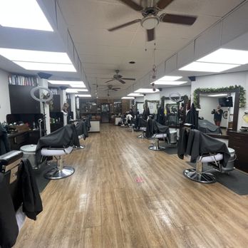 Jaca's Barber + Shop - Barbers Near Me - Orlando, Florida Jaca's Barber + Shop - Barbers Near Me - Orlando, Florida