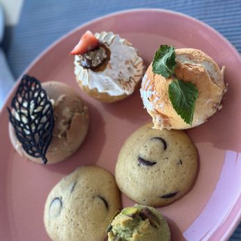 Grand Velas Los Cabos - Desserts at Azul - Hotels Near Me - Cabo San Lucas, BCS Grand Velas Los Cabos - Desserts at Azul - Hotels Near Me - Cabo San Lucas, BCS