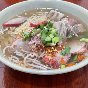Ras Noodle - Doo Dee noodles with egg noodle - Thai Near Me - Los Angeles, California