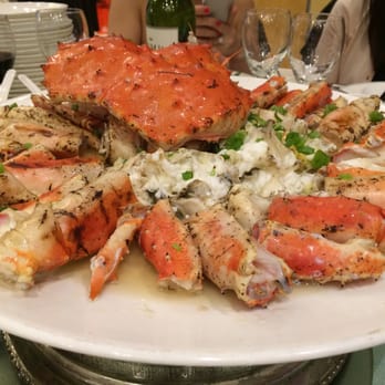 Royal Queen Restaurant - Steamed Dungeness Crab - Dim Sum Near Me - Flushing, New York