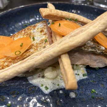 Boeuf & Cow - Absolutely delightful salmon with leeks - Steakhouses Near Me - Caen, 14