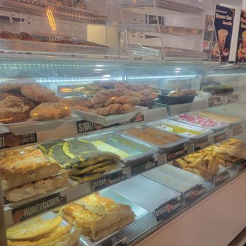 Heyma Yemeni Coffee - Pastry case - Coffee & Tea Near Me - Berkeley, California Heyma Yemeni Coffee - Pastry case - Coffee & Tea Near Me - Berkeley, California