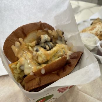 Toasty&Sweetz - Bulgogi Drop Toast ($9.85) w/ Garlic Butter Toast ($1) - Sandwiches Near Me - Tempe, Arizona Toasty&Sweetz - Bulgogi Drop Toast ($9.85) w/ Garlic Butter Toast ($1) - Sandwiches Near Me - Tempe, Arizona