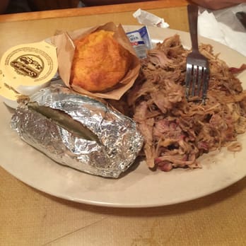 Sonny's BBQ - Pulled pork - Barbeque Near Me - Brunswick, Georgia