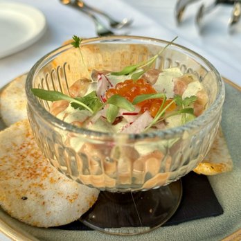 Glowbal - Salmon poke - Canadian (New) Near Me - Vancouver, British Columbia