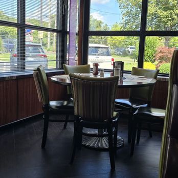 Premier Diner - Diners Near Me - Commack, New York