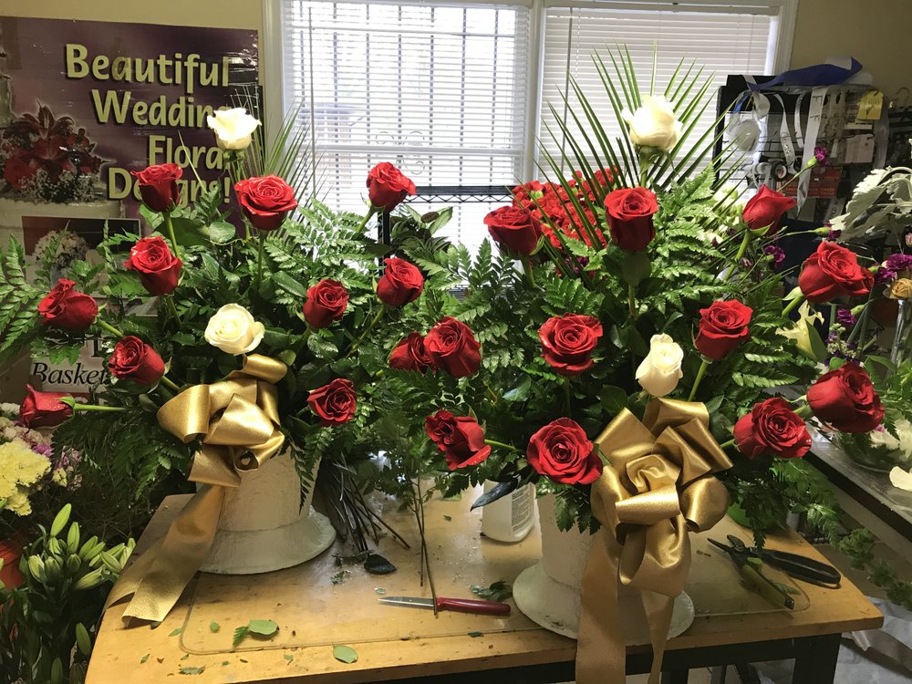 NATE’S FLOWERS AND GIFT BASKETS Updated August 2024 23 Photos & 13