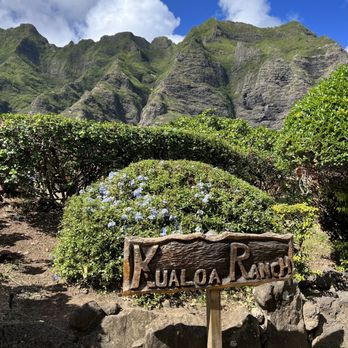 Kualoa Ranch - Tours Near Me - Kaneohe, Hawaii