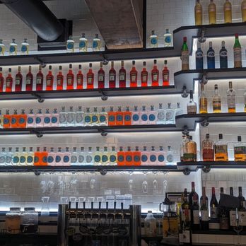 Savona's Trattoria - Bar - Italian Near Me - Poughkeepsie, New York