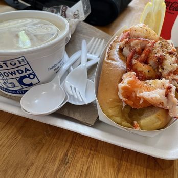 Boston Chowda - New England Clam Chowda & Hot Maine Lobster Roll - Seafood Near Me - Boston, Massachusetts