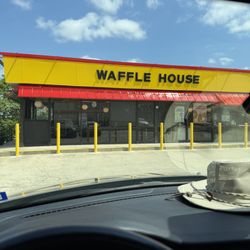 Waffle House, 102 Lect Drive, Perry, GA 31069 circa 2025, colorized