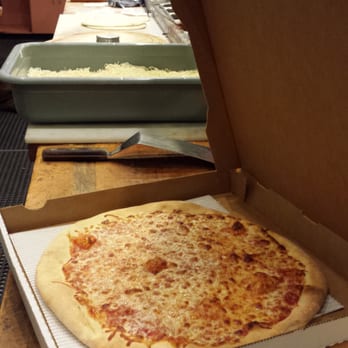 Blackhawk Pizzeria - Oooooheeeey, gooooeey, yummy, REAL CHEESE! !! - Pizza Near Me - Danville, California Blackhawk Pizzeria - Oooooheeeey, gooooeey, yummy, REAL CHEESE! !! - Pizza Near Me - Danville, California