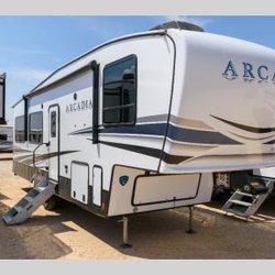 Bailey Toliver RV - Keystone Arcadia