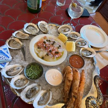 Found Oyster - Seafood platter - Seafood Near Me - Los Angeles, California Found Oyster - Seafood platter - Seafood Near Me - Los Angeles, California