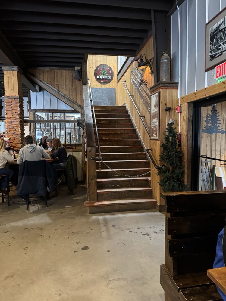 Old Spruce Brewing Logo