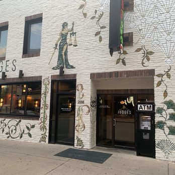 Judges - Entrance - American Near Me - Des Moines, Iowa