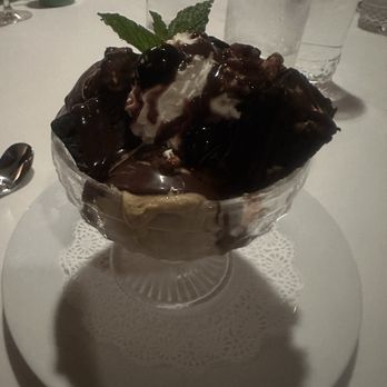 Stock Hill - Steakhouses Near Me - Kansas City, Missouri Stock Hill - Steakhouses Near Me - Kansas City, Missouri