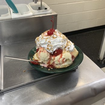 Tim's Tony's - Strawberry shortcake! Delicious, and refreshing. Perfect for this time of year - American Near Me - Saginaw, Michigan