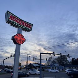 Krispy Kreme - That Sign!