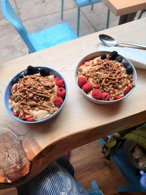 Best Friend Coffee & Smoothie Truck by null