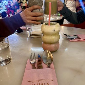 GIWA - Black Sesame Latte, strawberry matcha latte - Breakfast & Brunch Near Me - Santa Clara, California